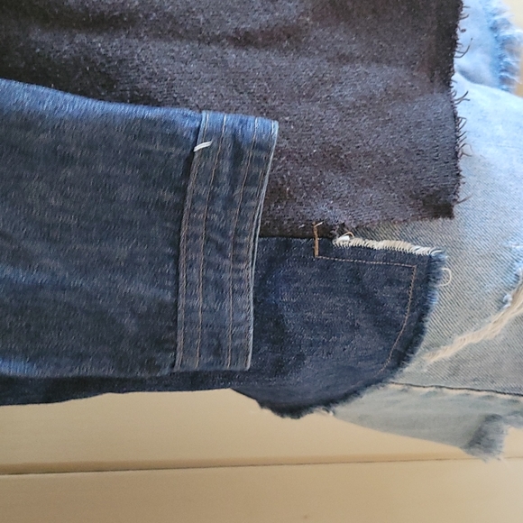 FREE PEOPLE CHAMBRAY TOP - Picture 7 of 8